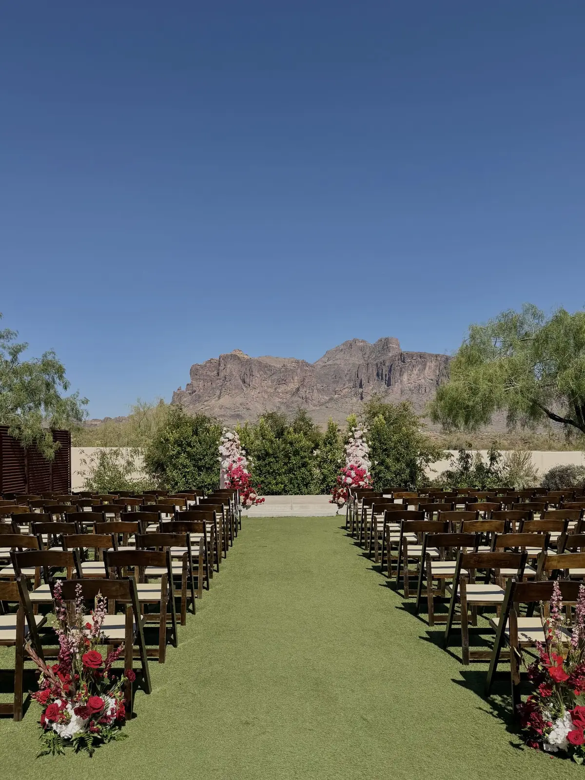 Arizona wedding day captured by Alyssa